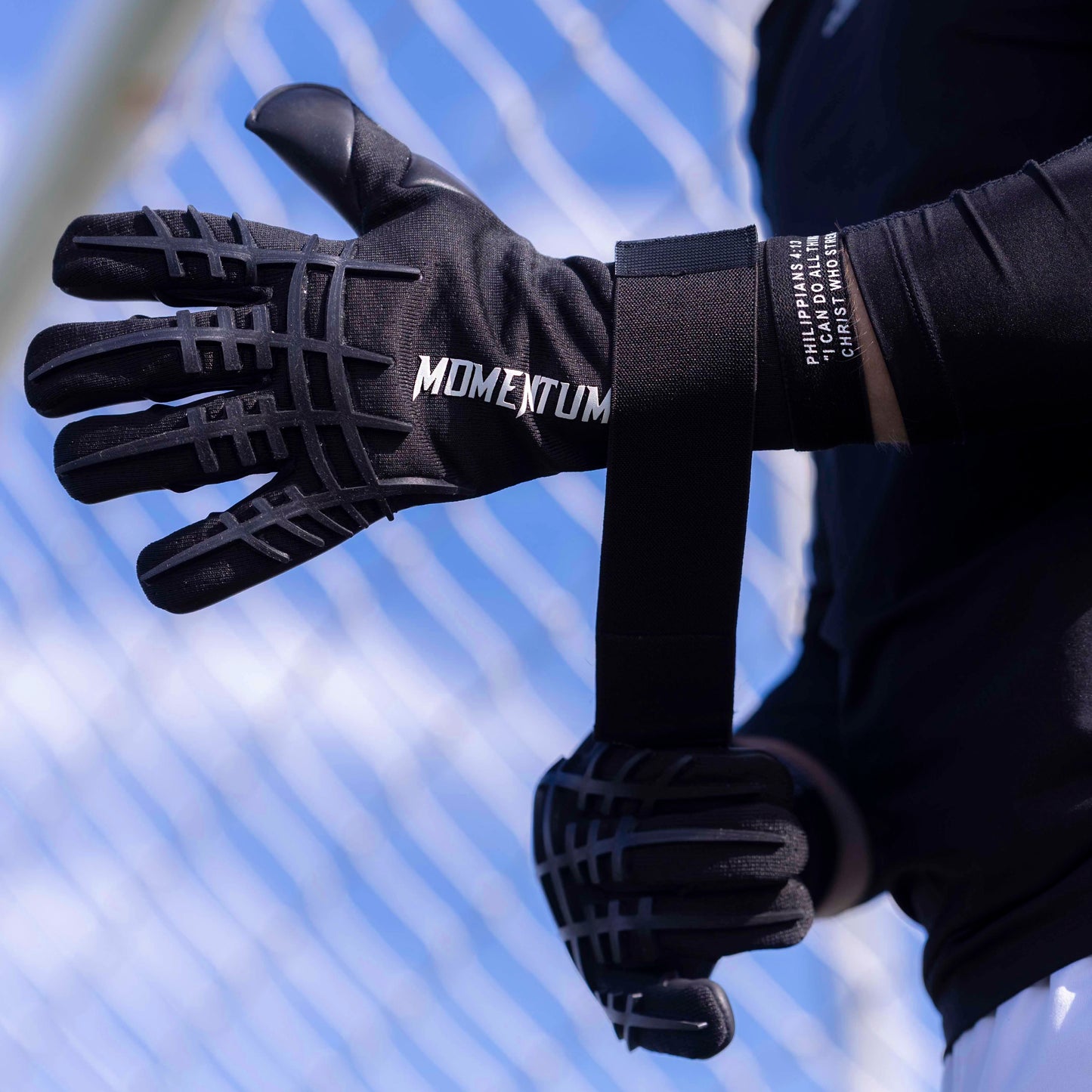 Momentum Pro Goalkeeper Gloves