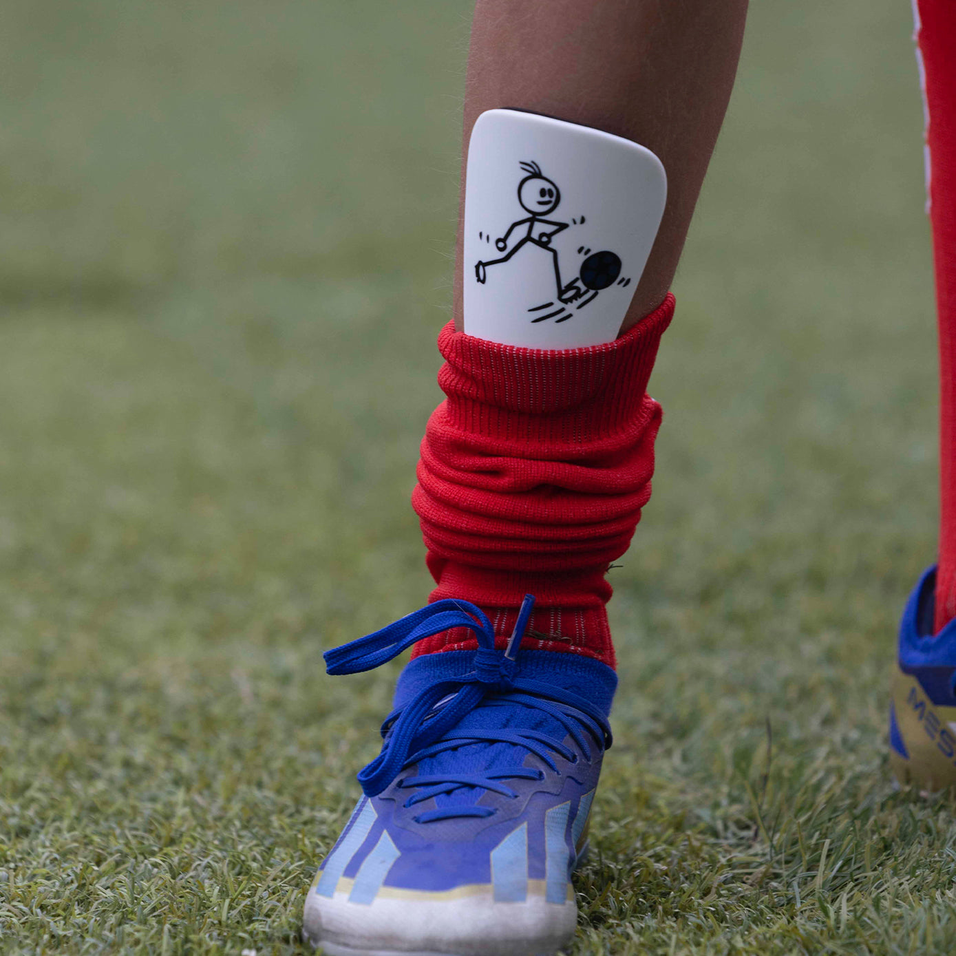 Cartoon Futboler Mini Shin Guards