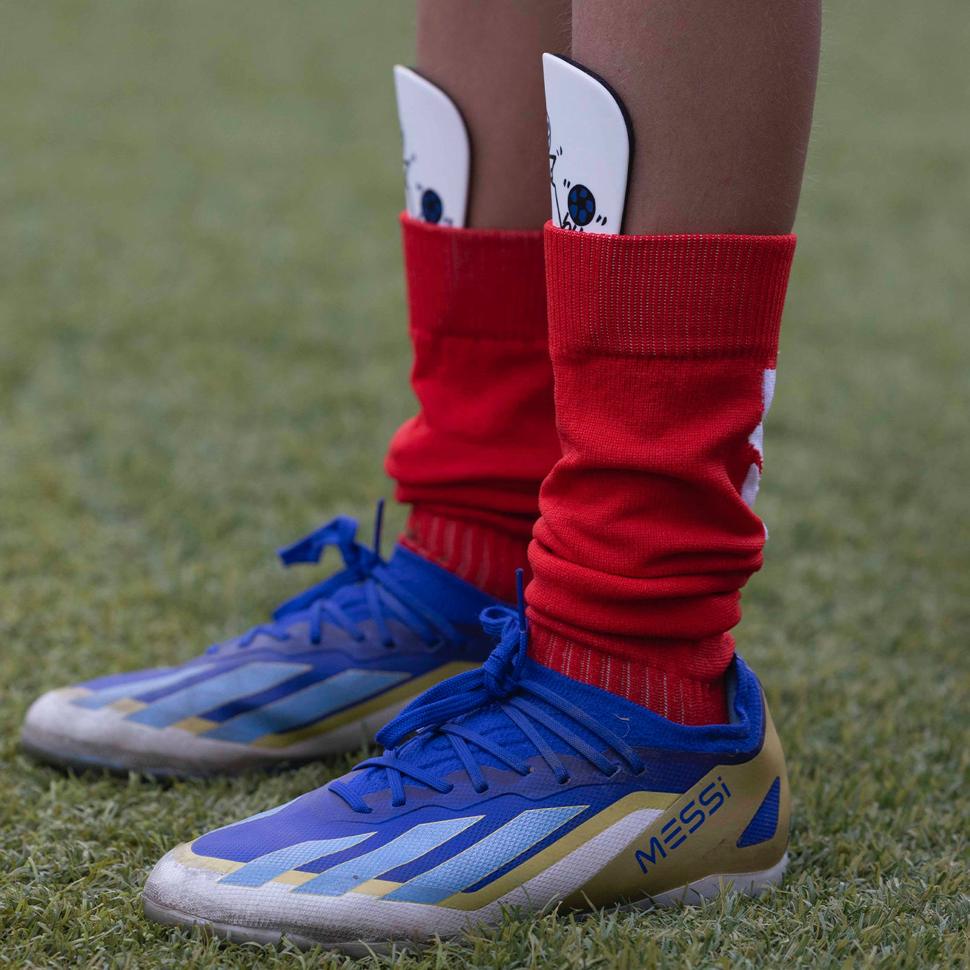 Cartoon Futboler Mini Shin Guards